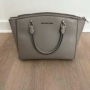 Michael Kors Womens Handbag Purse Medium Gray Silver Satchel Crossbody